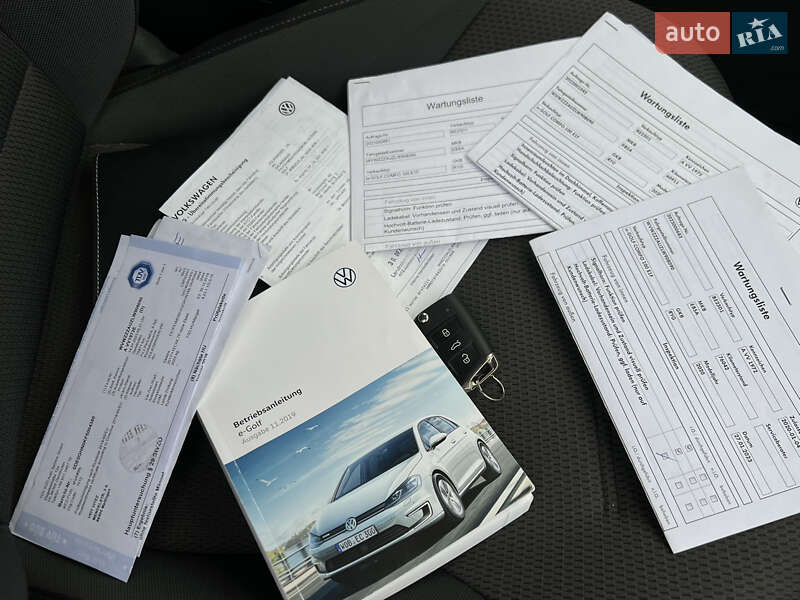 Хэтчбек Volkswagen e-Golf 2019 в Виннице