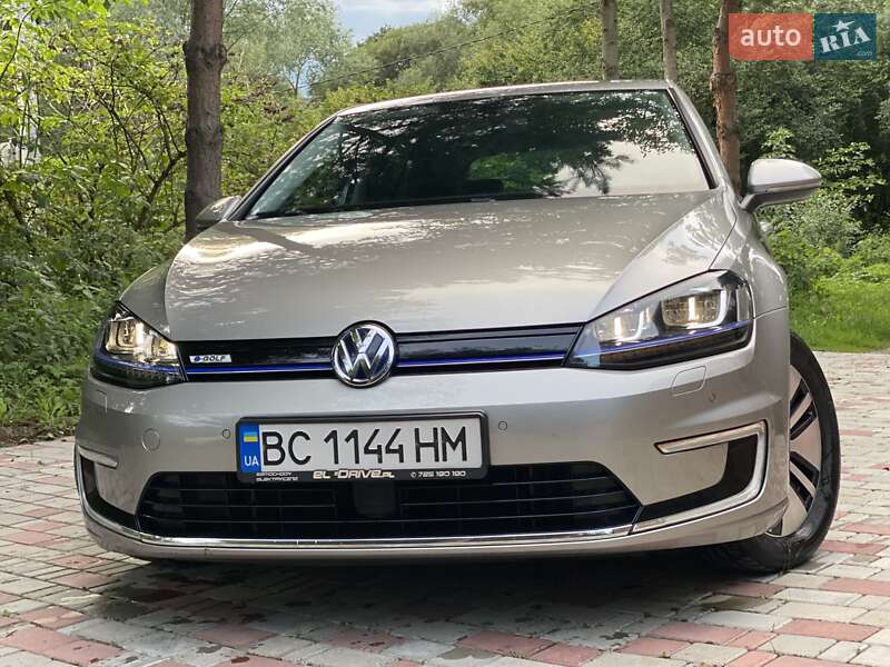 Volkswagen e-Golf 2016