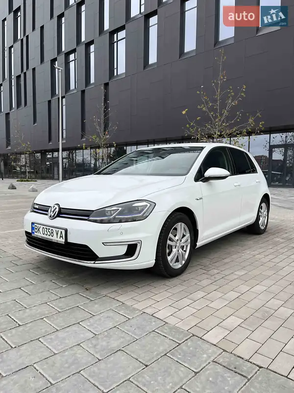 Volkswagen e-Golf