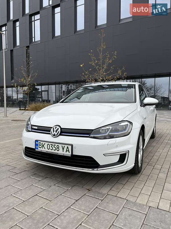 Хетчбек Volkswagen e-Golf 2018 в Рівному