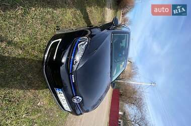 Хэтчбек Volkswagen e-Golf 2016 в 
