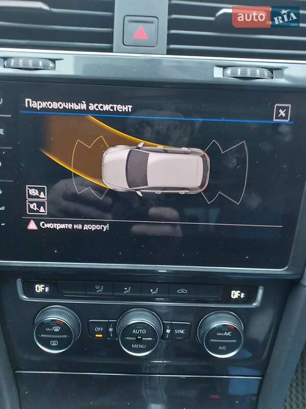 Хэтчбек Volkswagen e-Golf 2018 в Виннице