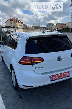 Хэтчбек Volkswagen e-Golf 2014 в Трускавце