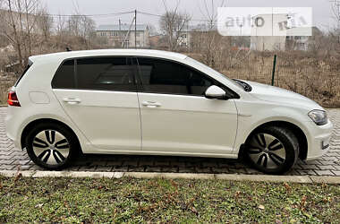 Хэтчбек Volkswagen e-Golf 2015 в Тернополе