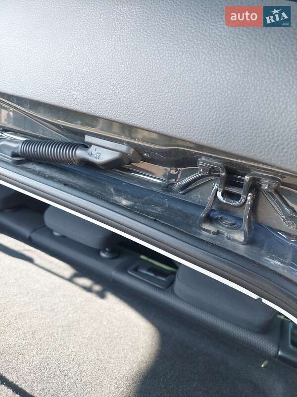 Хэтчбек Volkswagen e-Golf 2018 в Долине