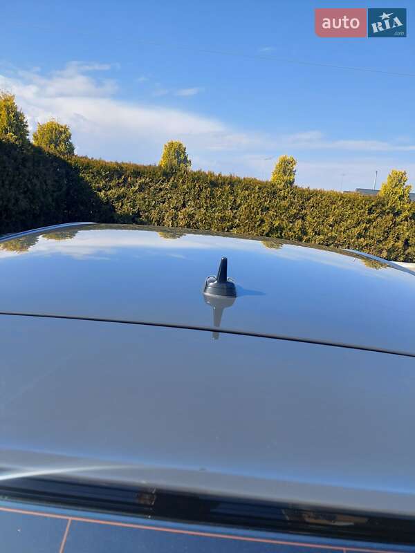 Хэтчбек Volkswagen e-Golf 2018 в Долине