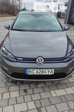 Хэтчбек Volkswagen e-Golf 2018 в Львове