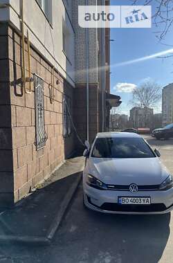 Хэтчбек Volkswagen e-Golf 2017 в Тернополе