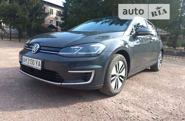 Хэтчбек Volkswagen e-Golf 2020 в Житомире