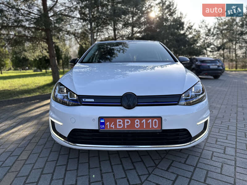 Хетчбек Volkswagen e-Golf 2015 в Дрогобичі