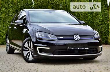 Хетчбек Volkswagen e-Golf 2015 в Рівному