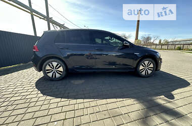 Хэтчбек Volkswagen e-Golf 2020 в Мукачево