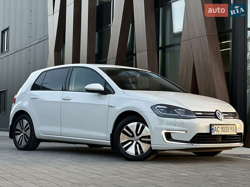 Хэтчбек Volkswagen e-Golf 2018 в Луцке