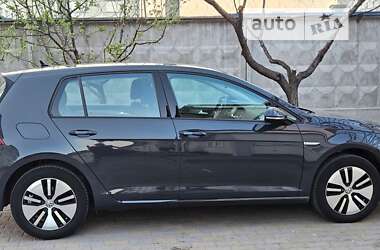 Хетчбек Volkswagen e-Golf 2020 в Києві