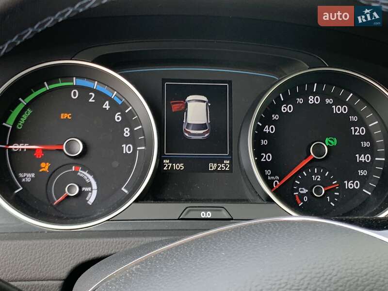 Хэтчбек Volkswagen e-Golf 2020 в Кременчуге