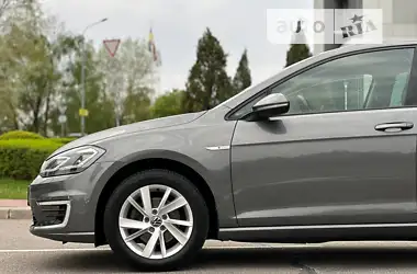Volkswagen e-Golf 2020