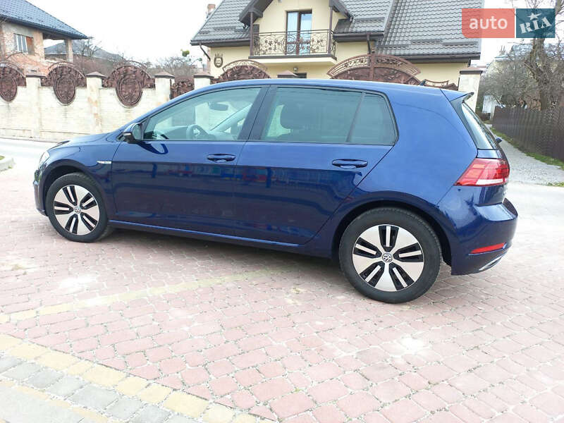 Хэтчбек Volkswagen e-Golf 2020 в Львове