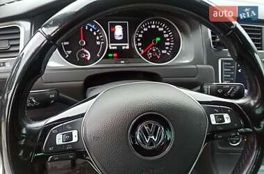 Хэтчбек Volkswagen e-Golf 2015 в Кременчуге