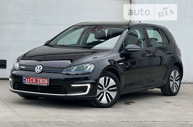 Хетчбек Volkswagen e-Golf 2015 в Сарнах