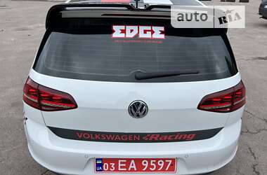 Хетчбек Volkswagen e-Golf 2015 в Нововолинську