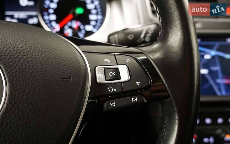 Хетчбек Volkswagen e-Golf 2016 в Тернополі