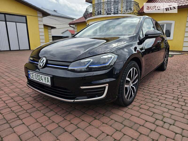 Хэтчбек Volkswagen e-Golf 2019 в Черновцах