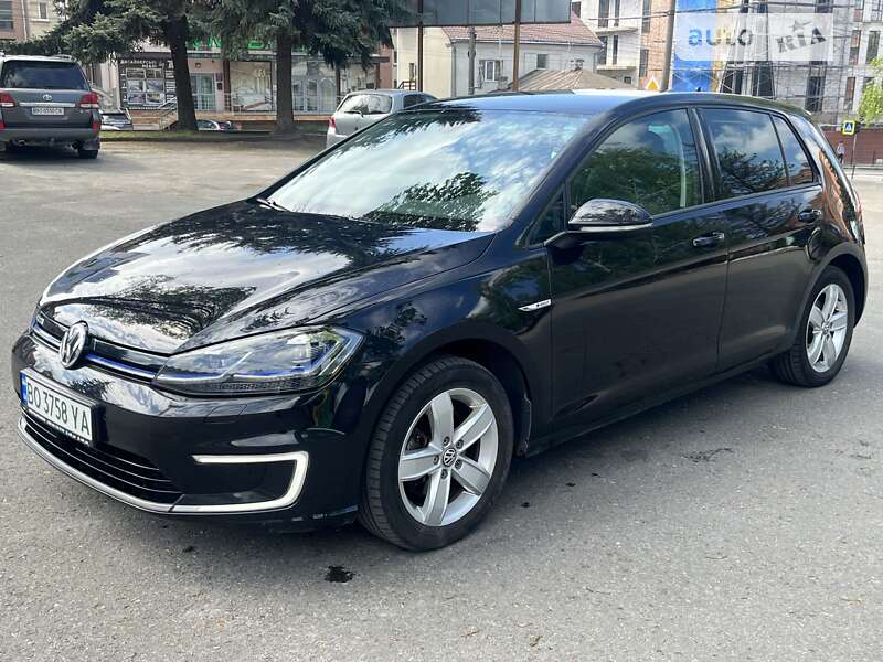 Хэтчбек Volkswagen e-Golf 2018 в Тернополе