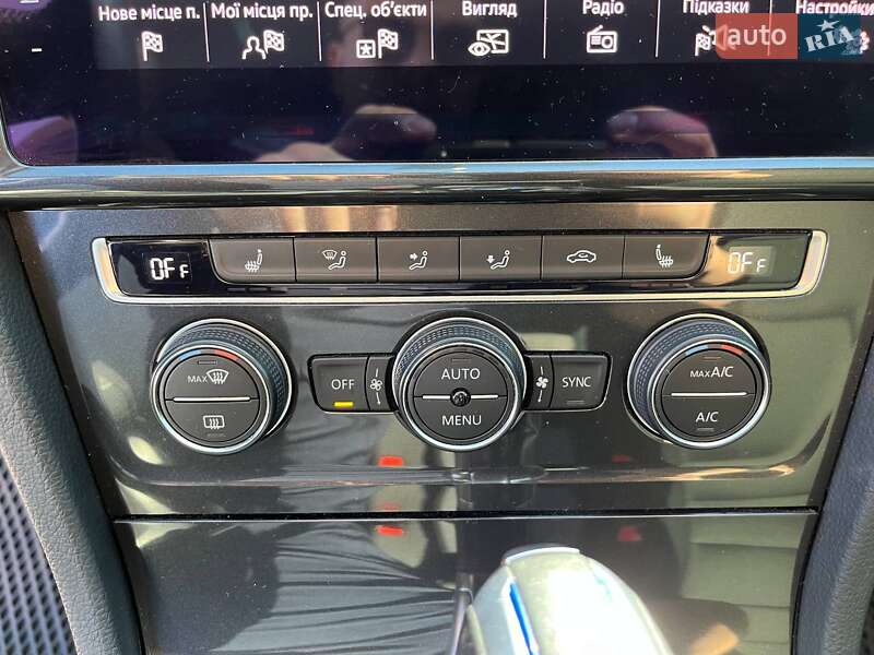 Хэтчбек Volkswagen e-Golf 2019 в Виннице