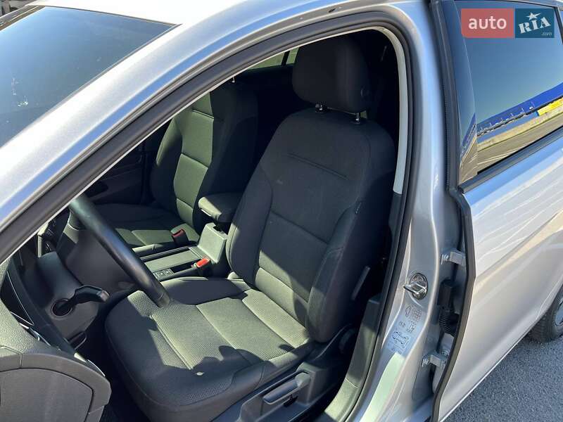 Хэтчбек Volkswagen e-Golf 2019 в Виннице