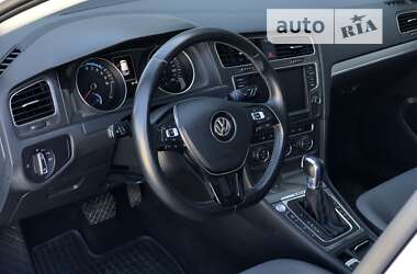 Хэтчбек Volkswagen e-Golf 2015 в Хмельницком