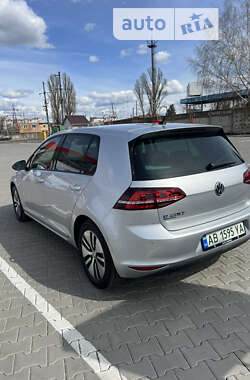 Хетчбек Volkswagen e-Golf 2015 в Вінниці