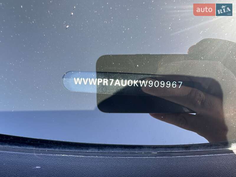 Хэтчбек Volkswagen e-Golf 2019 в Днепре