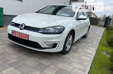 Хэтчбек Volkswagen e-Golf 2020 в Ровно