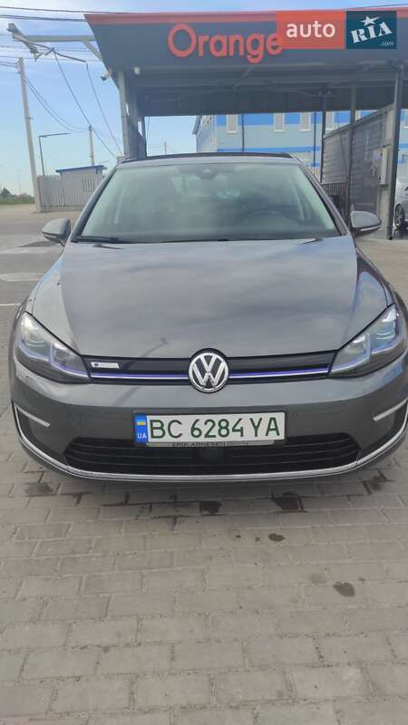 Хэтчбек Volkswagen e-Golf 2018 в Львове