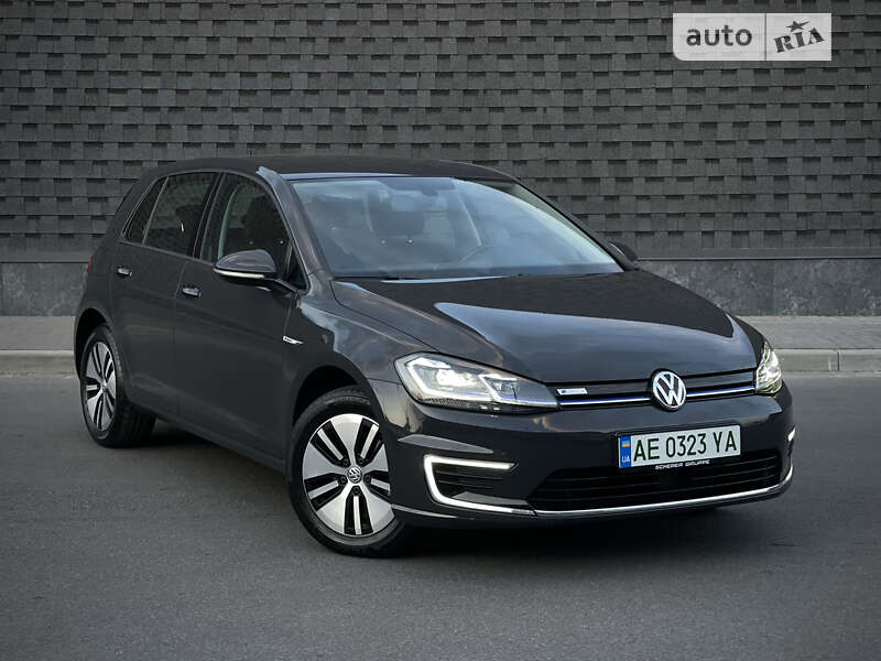 Хэтчбек Volkswagen e-Golf 2020 в Днепре