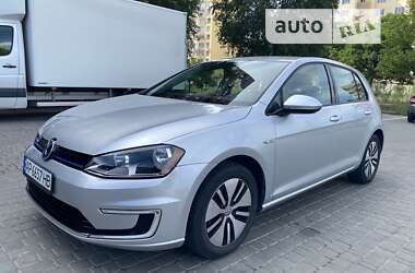 Хетчбек Volkswagen e-Golf 2016 в Запоріжжі