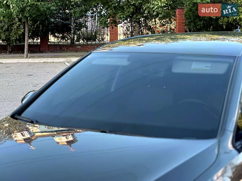 Хетчбек Volkswagen e-Golf 2016 в Кривому Розі фото 13 Хетчбек Volkswagen e-Golf 2016 в Кривому Розі