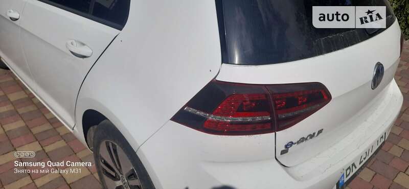 Хэтчбек Volkswagen e-Golf 2014 в Ровно