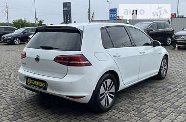 Хэтчбек Volkswagen e-Golf 2014 в Мукачево