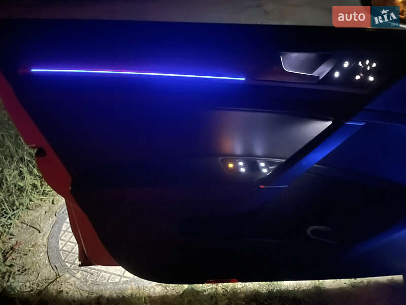 Хэтчбек Volkswagen e-Golf 2014 в Виннице