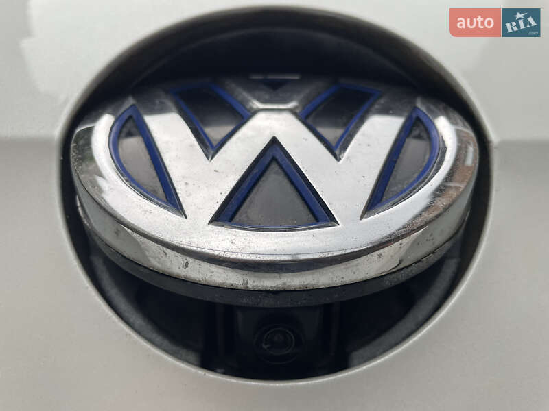 Хэтчбек Volkswagen e-Golf 2014 в Виннице