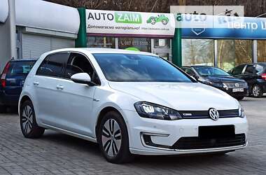 Хетчбек Volkswagen e-Golf 2014 в Дніпрі