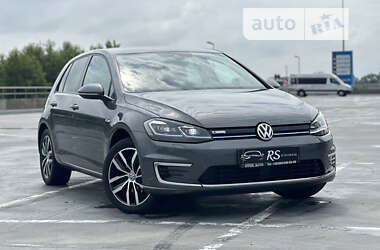 Хетчбек Volkswagen e-Golf 2020 в Києві