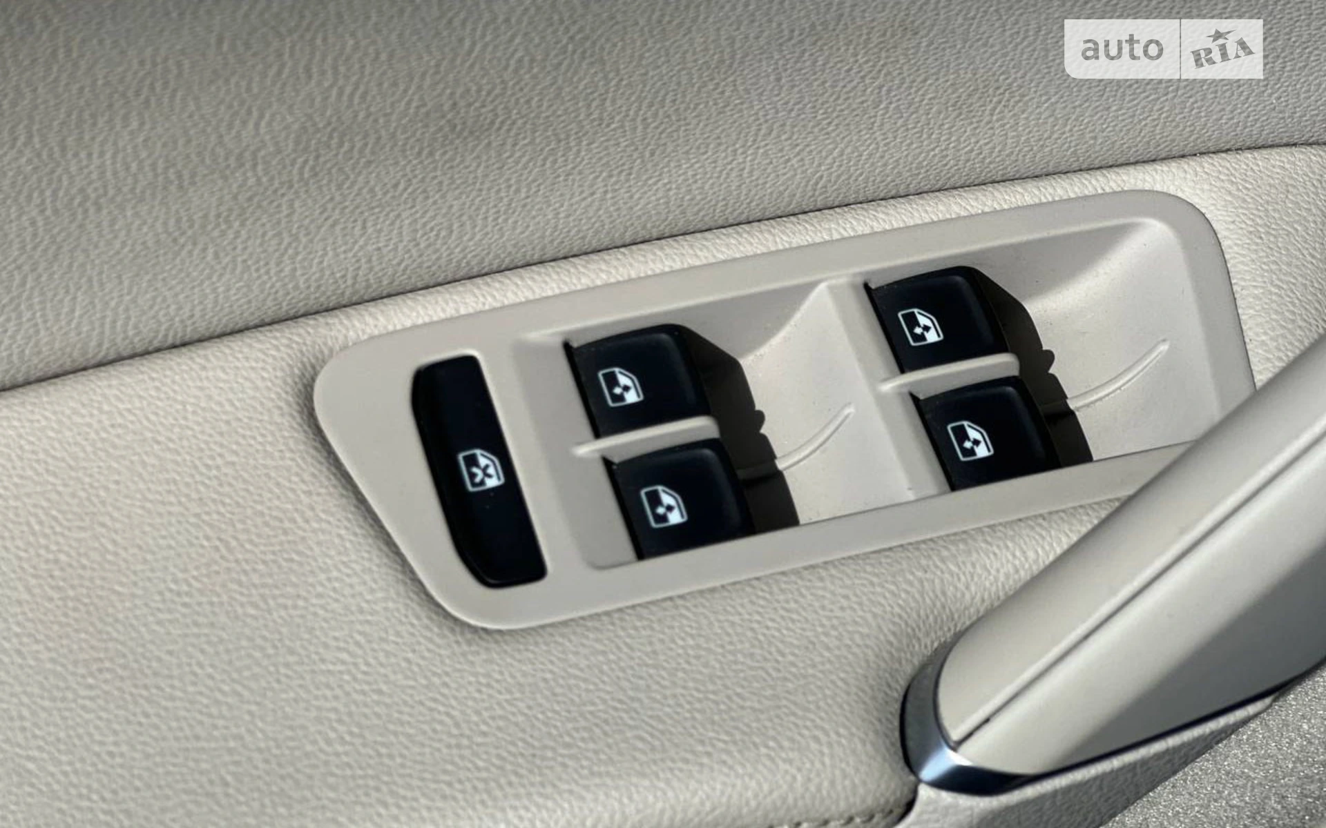 2019 Volkswagen Golf - мініатюра 10