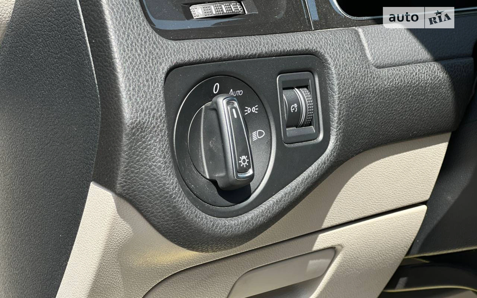 2019 Volkswagen Golf - мініатюра 15