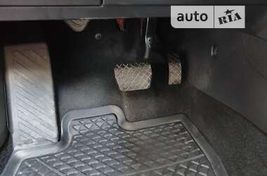 Хэтчбек Volkswagen e-Golf 2015 в 