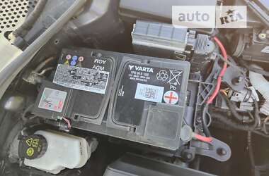 Хэтчбек Volkswagen e-Golf 2015 в 