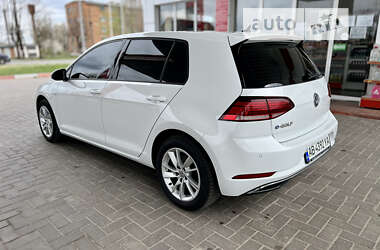 Хэтчбек Volkswagen e-Golf 2020 в Виннице