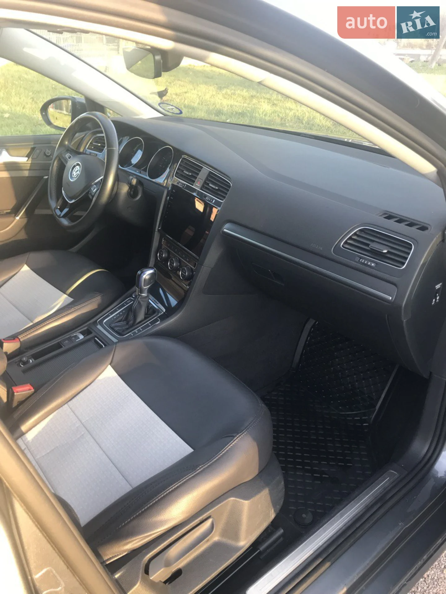 2018 Volkswagen Golf - мініатюра 24