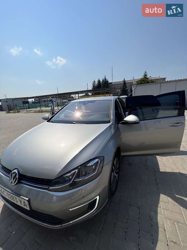 Хэтчбек Volkswagen e-Golf 2018 в Ковеле фото 11 Хэтчбек Volkswagen e-Golf 2018 в Ковеле